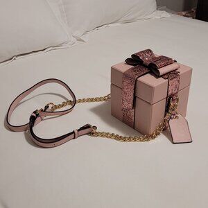Poppy & Peonies Pink Sparkle Present Crossbody NWOT